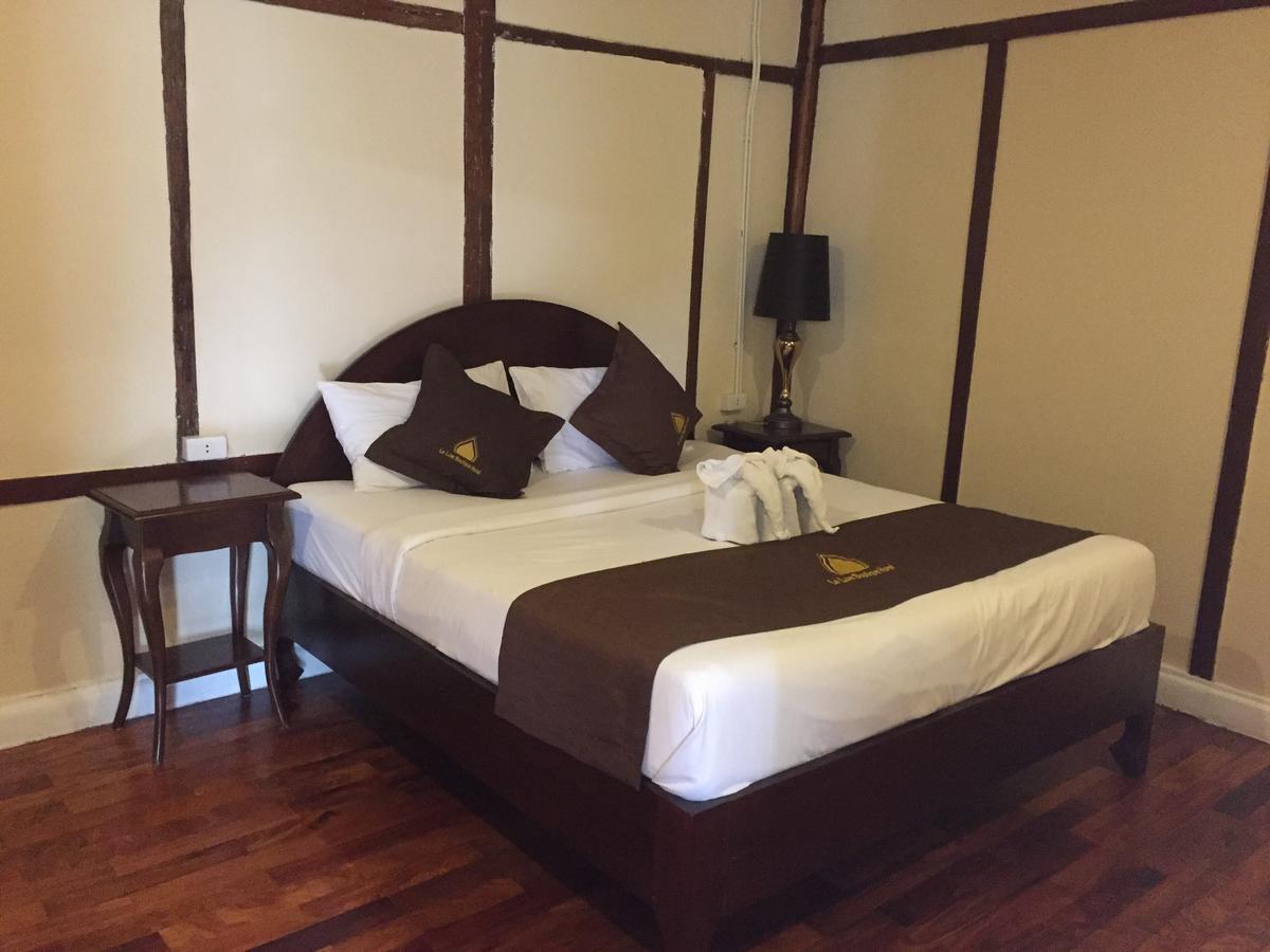 Le Luxe Boutique Hotel Vientiane Buitenkant foto